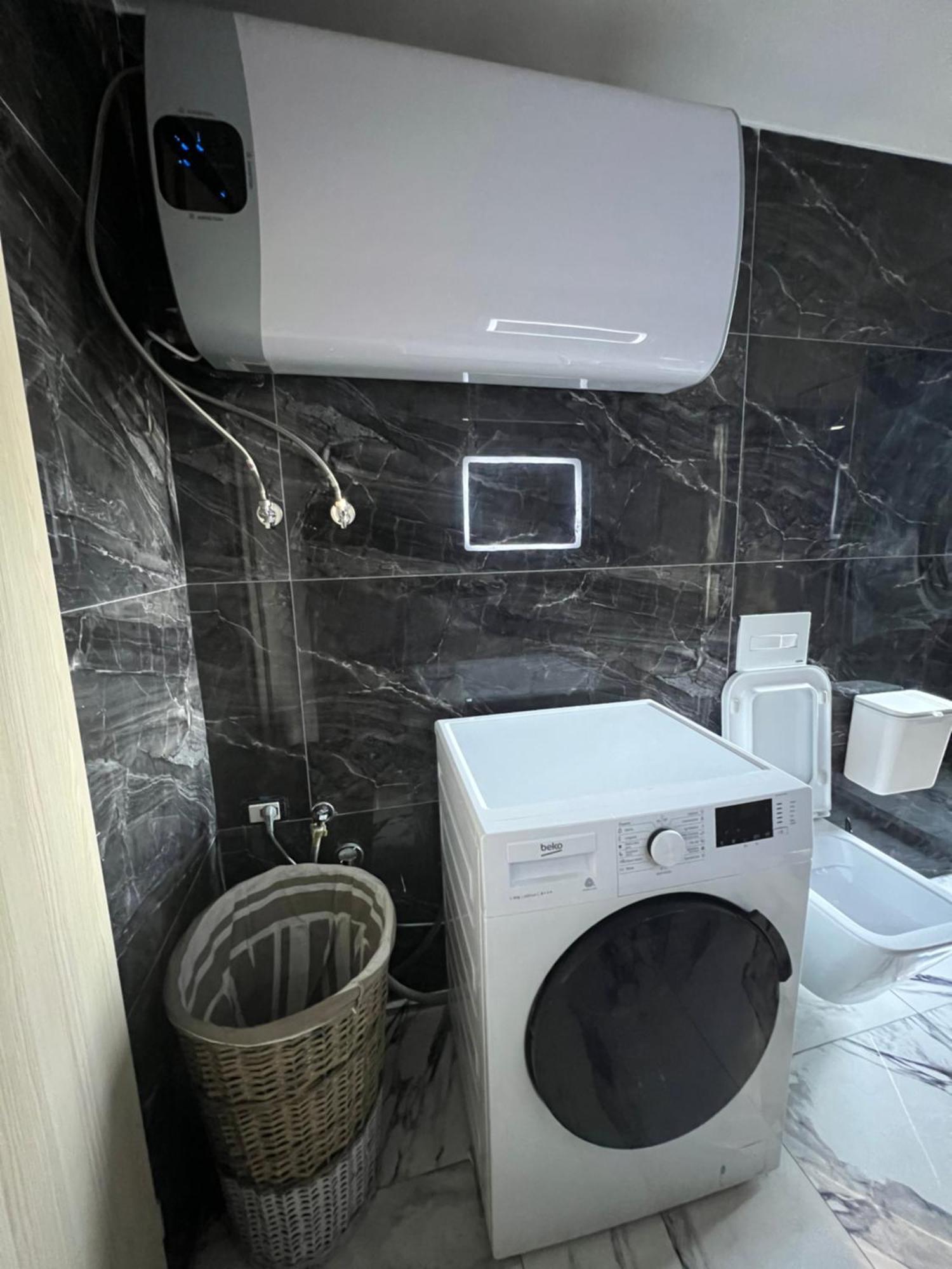 Piazza City Center Apartment Тирана Екстериор снимка