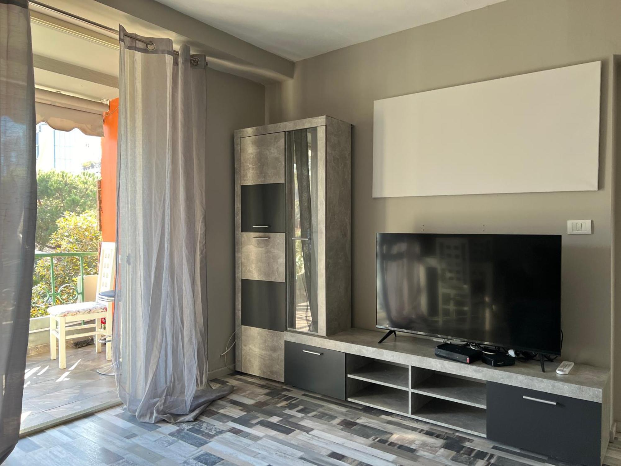 Piazza City Center Apartment Тирана Екстериор снимка
