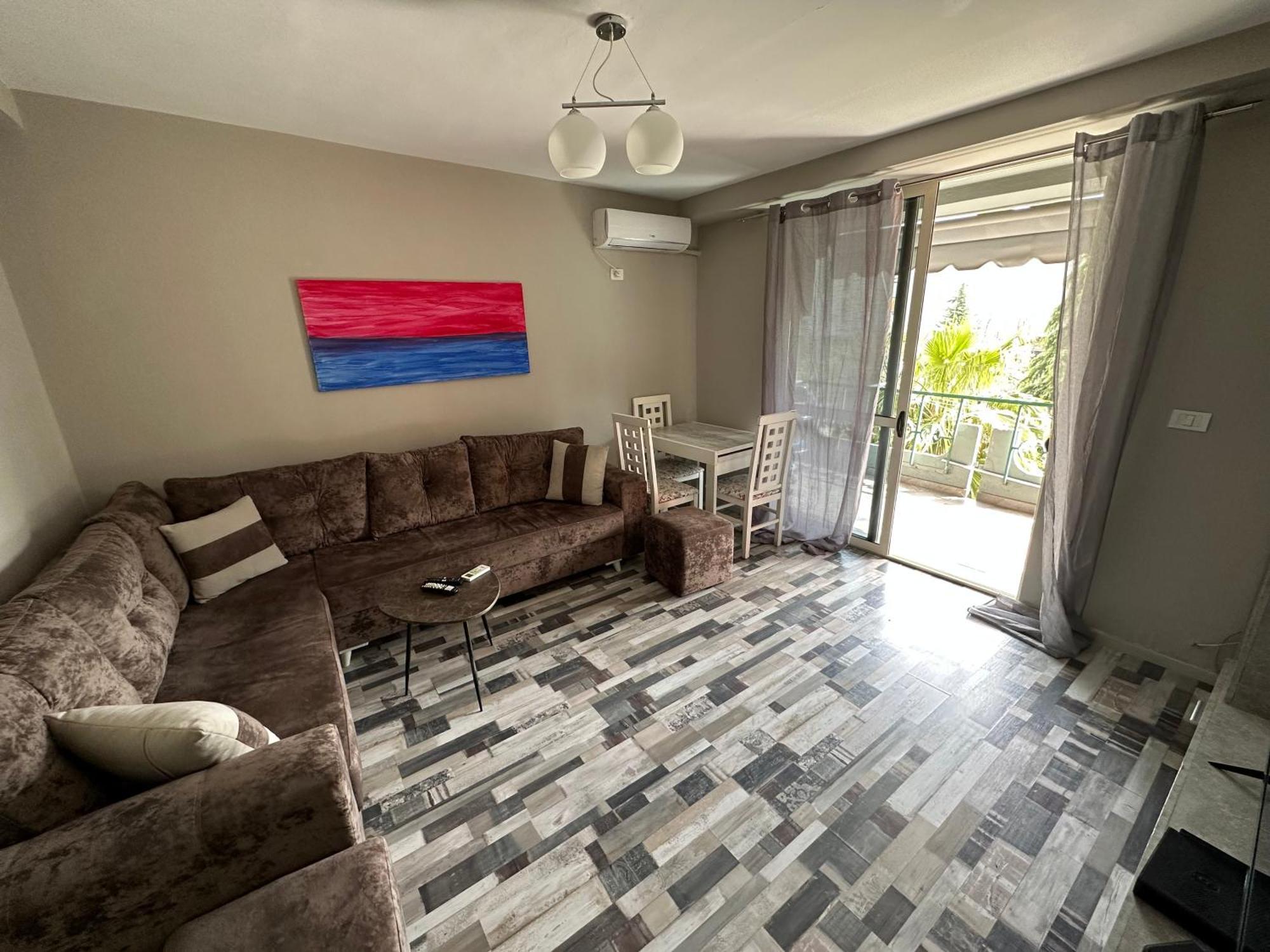 Piazza City Center Apartment Тирана Екстериор снимка